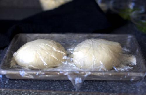 Пицца с луком сыром и колбасой. Пицца с колбасой и луком 29 Пицца с луком сыром и колбасой. Пицца с колбасой и луком 29