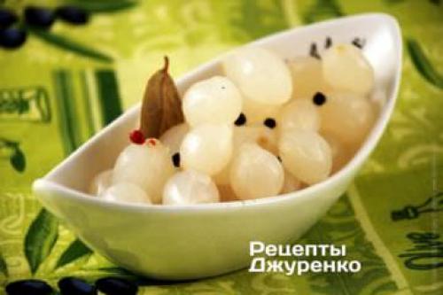 Пицца с луком сыром и колбасой. Пицца с колбасой и луком 42 Пицца с луком сыром и колбасой. Пицца с колбасой и луком 42