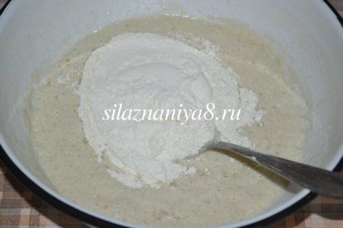 Пицца с луком сыром и колбасой. Пицца с колбасой и луком 06 Пицца с луком сыром и колбасой. Пицца с колбасой и луком 06