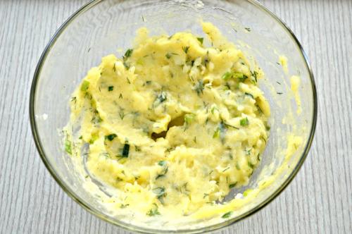 Драники из картошки пюре. Домашние драники из картофельного пюре — просто и вкусно