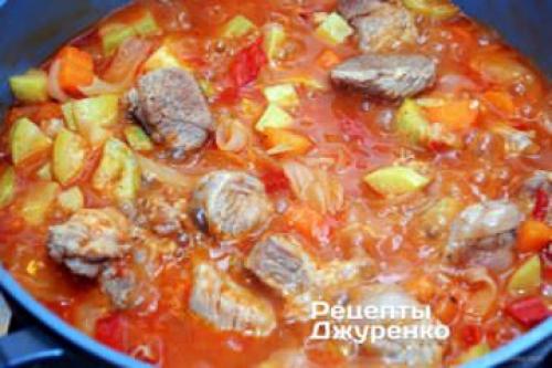 Рагу со свининой и овощами в казане. Овощное рагу со свининой в казане 09 Рагу со свининой и овощами в казане. Овощное рагу со свининой в казане 09