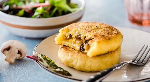 Картофельные зразы с грибами и сыром. Зразы картофельные с сыром и грибами