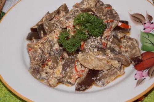 Баклажаны с грибами в сметанном соусе. Баклажаны с грибами в сметане