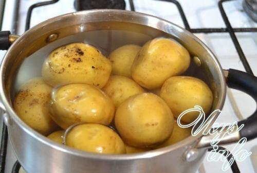 Картофельные зразы с сыром и курицей. Картофельные зразы с курицей 02 Картофельные зразы с сыром и курицей. Картофельные зразы с курицей 02