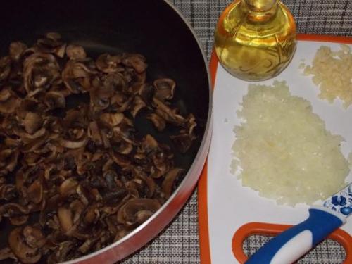 Баклажаны с грибами в сметанном соусе. Баклажаны с грибами в сметане