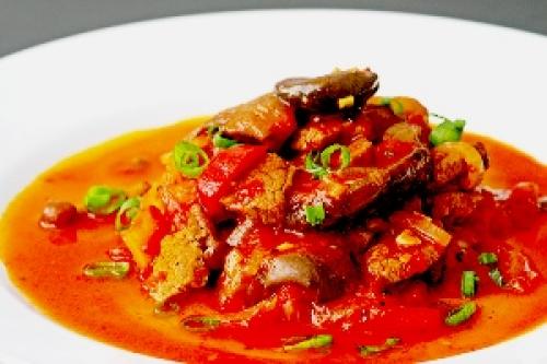 Говядина с перцем болгарским в мультиварке. Ингредиенты: