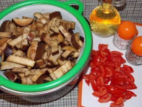 Баклажаны с грибами в сметанном соусе. Баклажаны с грибами в сметане