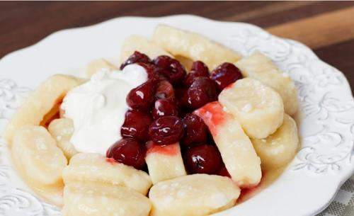 Ленивые вареники с творогом, как в детском саду: 4 самых вкусных рецепта