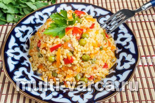 Булгур с тушенкой в мультиварке. Булгур с овощами