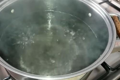 Консервация огурцов в литровых банках без стерилизации. Консервирование огурцов в литровых банках