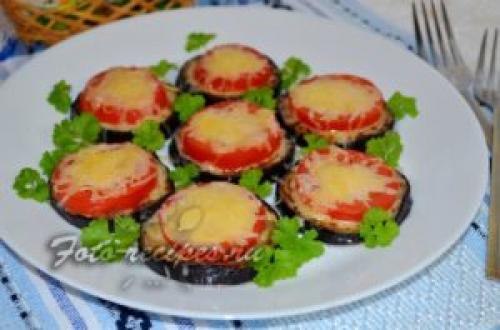 Жареные баклажаны с помидорами и сыром. Баклажаны с помидорами сыром и чесноком на сковороде, рецепт с фото