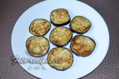 Жареные баклажаны с помидорами и сыром. Баклажаны с помидорами сыром и чесноком на сковороде, рецепт с фото