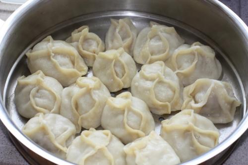 Вкусное тесто на манты. Тесто на манты: рецепт классический