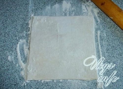 Сосиска в тесте с кетчупом и майонезом. Сосиски в тесте с кетчупом и майонезом 18