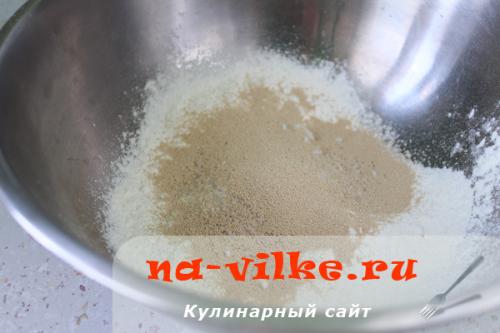 Заварное тесто на пирожки на сковородке.