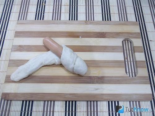 Сосиска в тесте с кетчупом и майонезом. Сосиски в тесте с кетчупом и майонезом 34 Сосиска в тесте с кетчупом и майонезом. Сосиски в тесте с кетчупом и майонезом 34