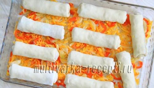 Сладкий рулет из пельменного теста. Рулетики из пельменного теста с фаршем в духовке