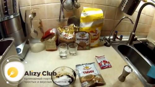 Хлеб с солодом на ржаной закваске. Ржаной хлеб с солодом в хлебопечке