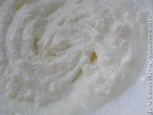 Крем рикотта со сметаной. Сметанный крем с рикоттой и вареньем, рецепты с фото