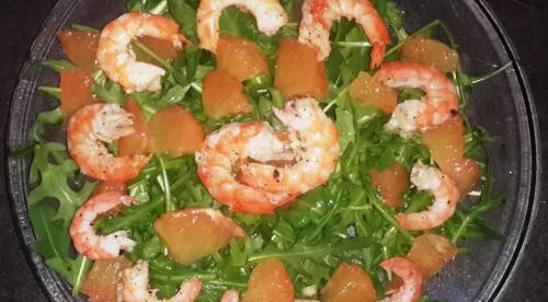 Салат с рукколой и креветками и грейпфрутом. Легкий салат с креветками, рукколой и грейпфрутом 05 Салат с рукколой и креветками и грейпфрутом. Легкий салат с креветками, рукколой и грейпфрутом 05