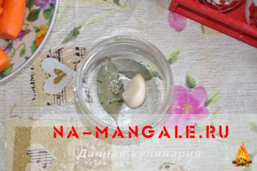 Маринованная морковь с луком. Острая маринованная морковь с чесноком и перцем