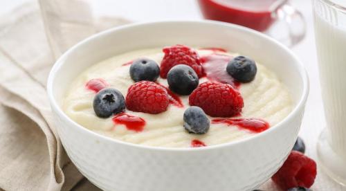 Манка на сливках калорийность. Калорийность манной каши на воде с сахаром