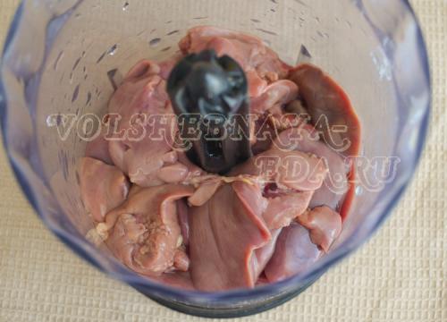 Пышные печеночные котлеты с морковью. Ингредиенты