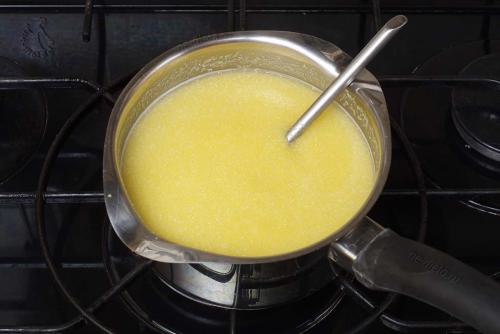 Как варить кукурузную кашу на молоке пропорции. Как варить кукурузную кашу на молоке — рецепт приготовления молочной кукурузной каши на плите с пошаговыми фото