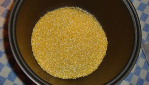 Пропорции кукурузной каши в мультиварке. Пропорции для кукурузной каши в мультиварке