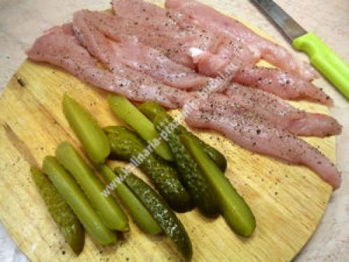 Пирог косичка из слоеного теста. Пирог из слоеного теста с курицей