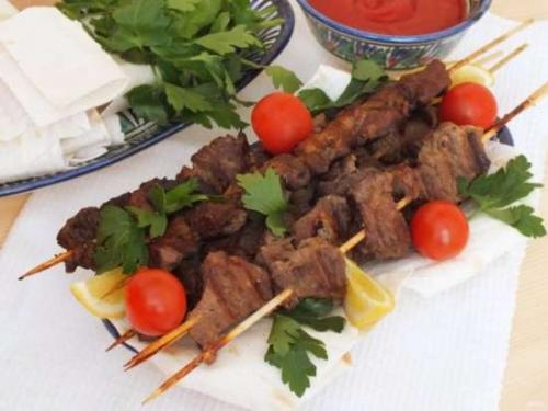 Шашлык в электрогриле на шпажках. Шашлык из свинины на гриле (видео) 02