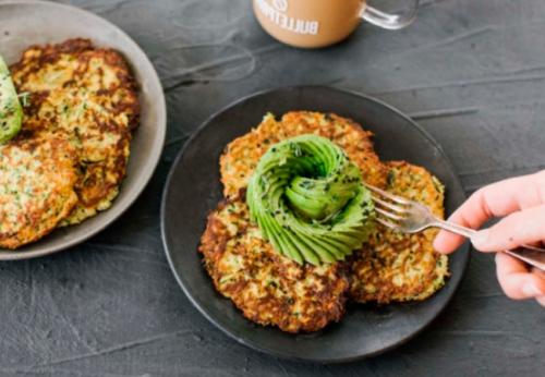 Оладьи из кабачков для годовалого ребенка. Оладьи из кабачков, рецепт для детей