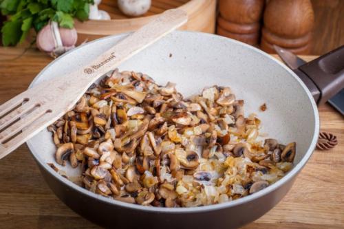 Картофельные зразы с грибами и сыром. Картофельные зразы с грибами в духовке