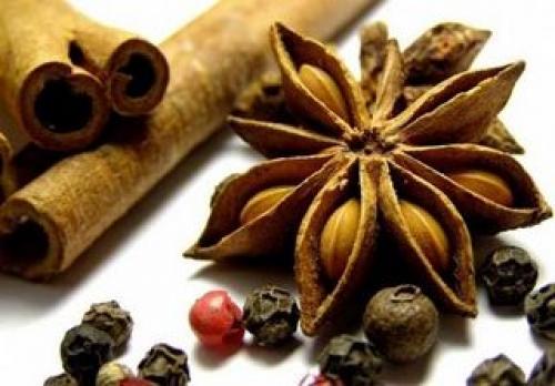 Глинтвейн с медом от простуды. Лечение простуды глинтвейном