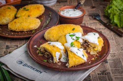 Картофельные зразы с грибами и сыром. Картофельные зразы с грибами в духовке