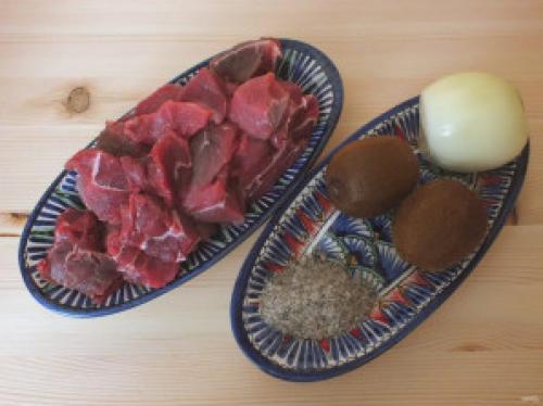 Шашлык на гриле на шпажках. Куриные шашлычки на гриле 07