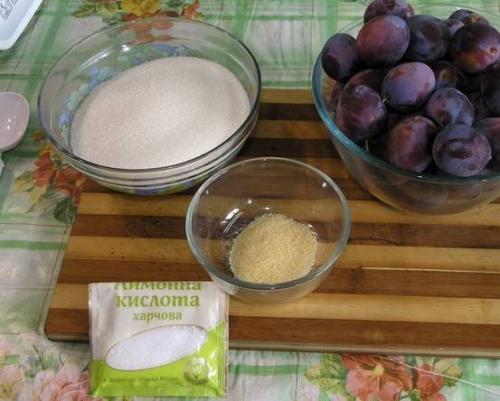 Джем из слив с желатином. Как готовить сливовый джем с желатином через мясорубку