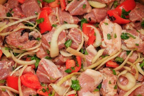 Шашлык в духовке. Шашлык из свинины или говядины в фольге в духовке