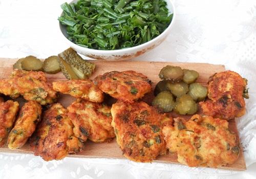 Котлеты с сыром и болгарским перцем и. Нежные куриные котлеты с болгарским перцем и сыром 37 Котлеты с сыром и болгарским перцем и. Нежные куриные котлеты с болгарским перцем и сыром 37