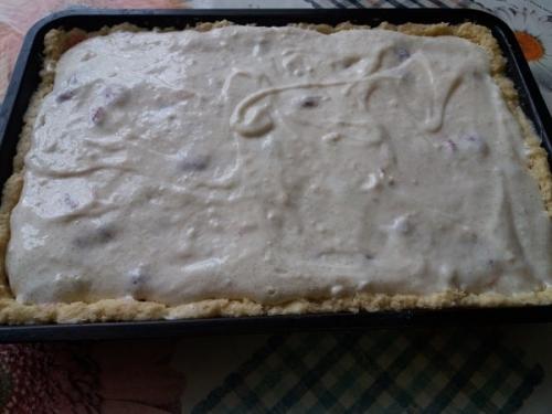 Сметанник с ягодами на песочном тесте. Песочный пирог с ягодами и сметанной заливкой в духовке