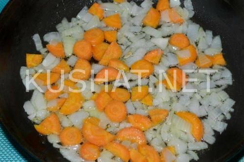 Курица со стручковой фасолью в томатном соусе. Стручковая фасоль с курицей – рецепт