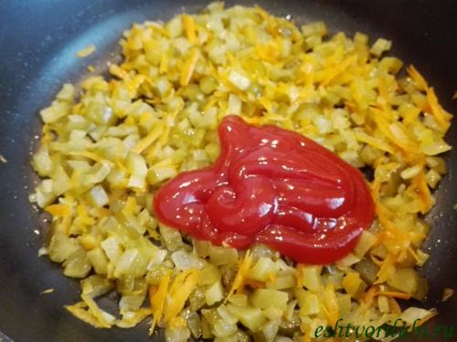 Огурцы на терке для рассольника. Вариант 3: Рассольник без огурцов с болгарским перцем 25 Огурцы на терке для рассольника. Вариант 3: Рассольник без огурцов с болгарским перцем 25