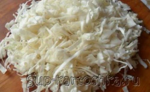 Тушеная капуста с фаршем и картошкой. Очень вкусная тушеная капуста с фаршем на сковороде