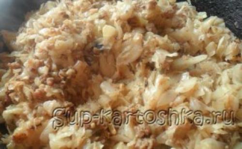 Тушеная капуста с фаршем и картошкой. Очень вкусная тушеная капуста с фаршем на сковороде
