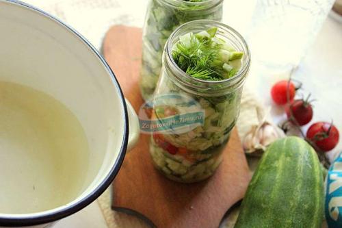 Тертые огурцы на зиму для рассольника. Лучшие огурчики для рассольника: пошаговый рецепт заготовки на зиму 16 Тертые огурцы на зиму для рассольника. Лучшие огурчики для рассольника: пошаговый рецепт заготовки на зиму 16