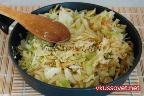 Рагу из свинины с картошкой и капустой. Как приготовить картофель с капустой и мясом: 02 Рагу из свинины с картошкой и капустой. Как приготовить картофель с капустой и мясом: 02