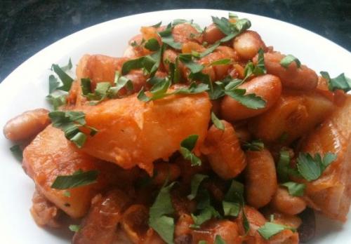 Рагу из фасоли с картофелем. Рагу из картофеля с фасолью