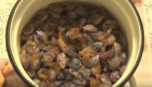 Сливовое варенье с вином и специями. Сливы в вине. А также в коньяке, водке и со специями. 04