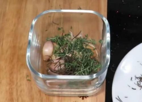 Картошка с паприкой в духовке. Как запечь картошку в духовке с румяной корочкой