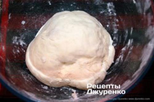 Закрытая пицца круглая. Ингредиенты (2 порции)